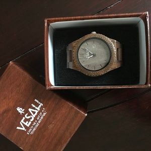 Yesah Watch - Wood (one size)
